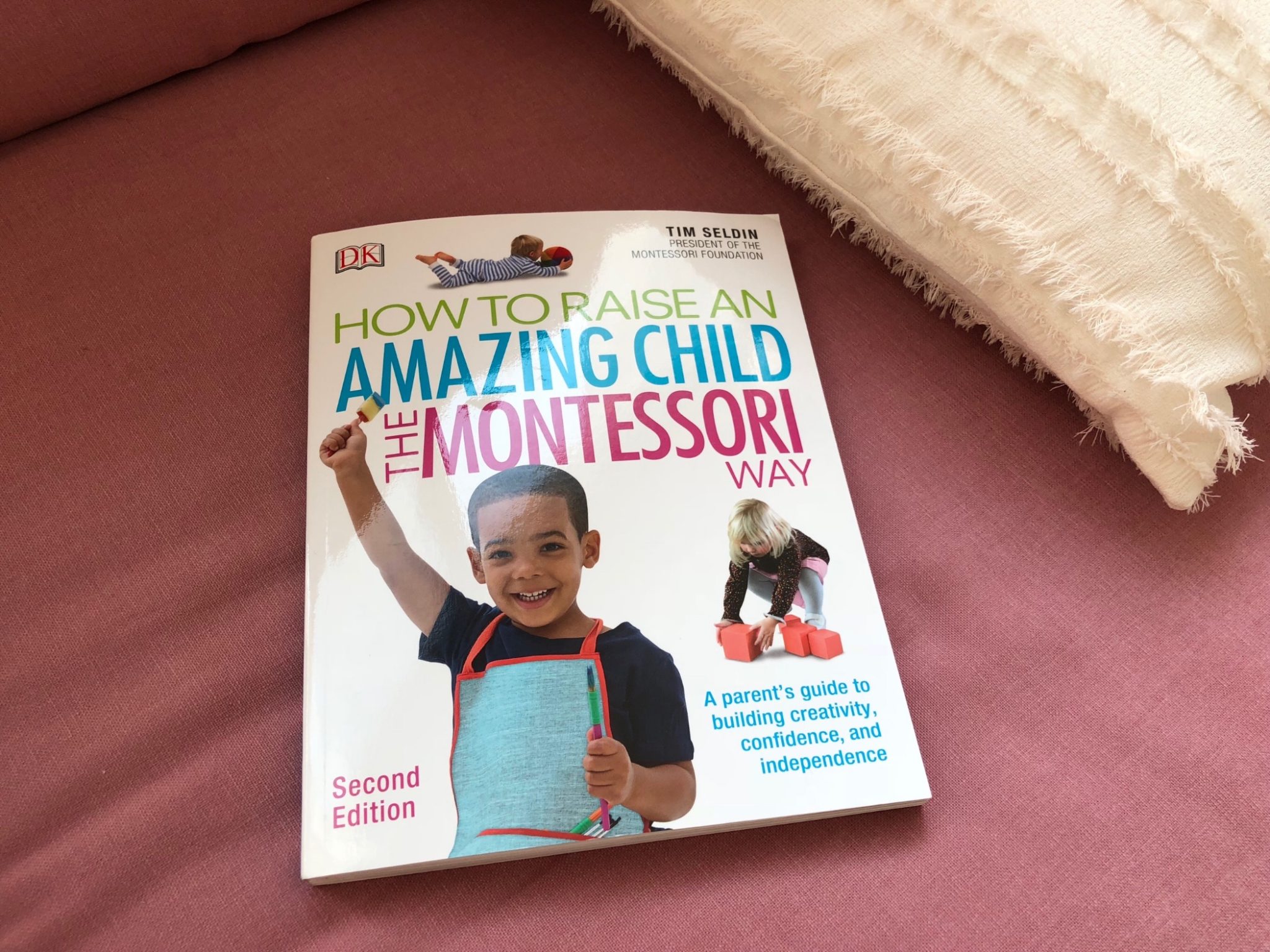 Read more about the article How to raise an amazing child THE MONTESSORI WAY